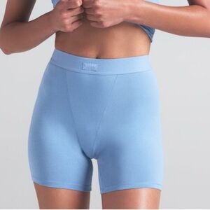 Skims Womens M Logo Band Boyfriend‎ Biker Shorts Light Blue Ribbed Loungewear PJ